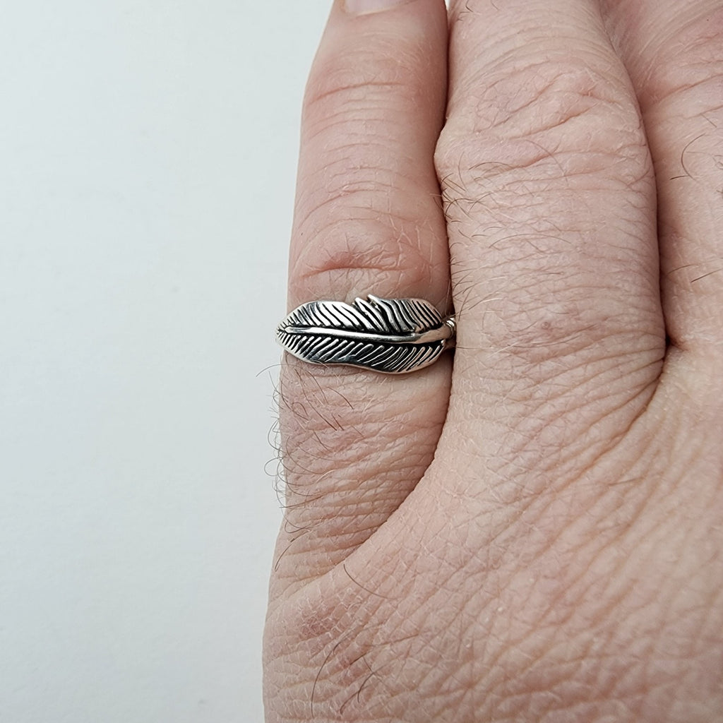 Feather Band Ring Size 7 3/4 Sterling Silver 925 Vintage