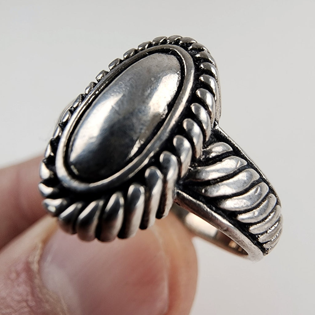 Vintage Brighton Twisted Wire Shield Ring Size 8 1/2 in Sterling Silver 925