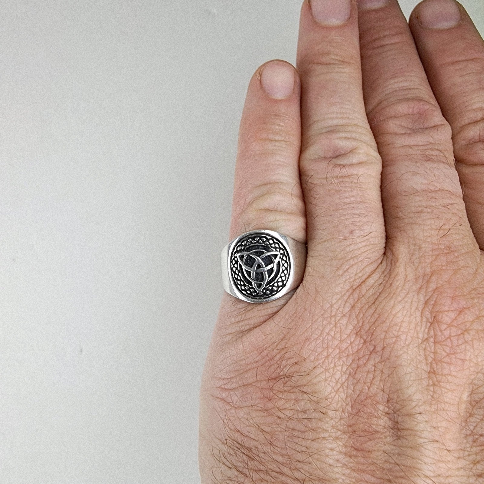 Celtic Triquetra Knot Ring Size 9 1/4 Sterling Silver 925 Vintage Band