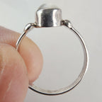 Vintage White Cats Eye Cabochon Ring Size 7 in Sterling Silver 925