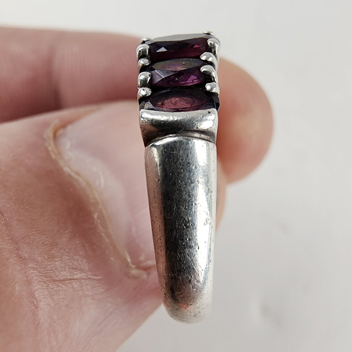 Five Stone Deep Purple Amethyst Ring Size 7 Sterling Silver 925 Vintage