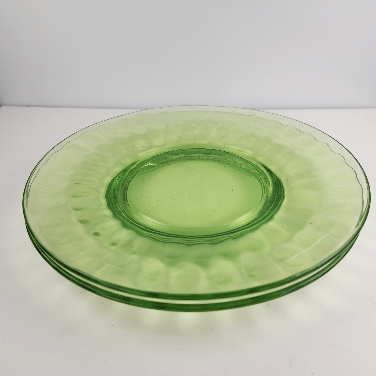 8" Green Depression Glass Scalloped Pattern Plates with Faint UV Glow Set of 2