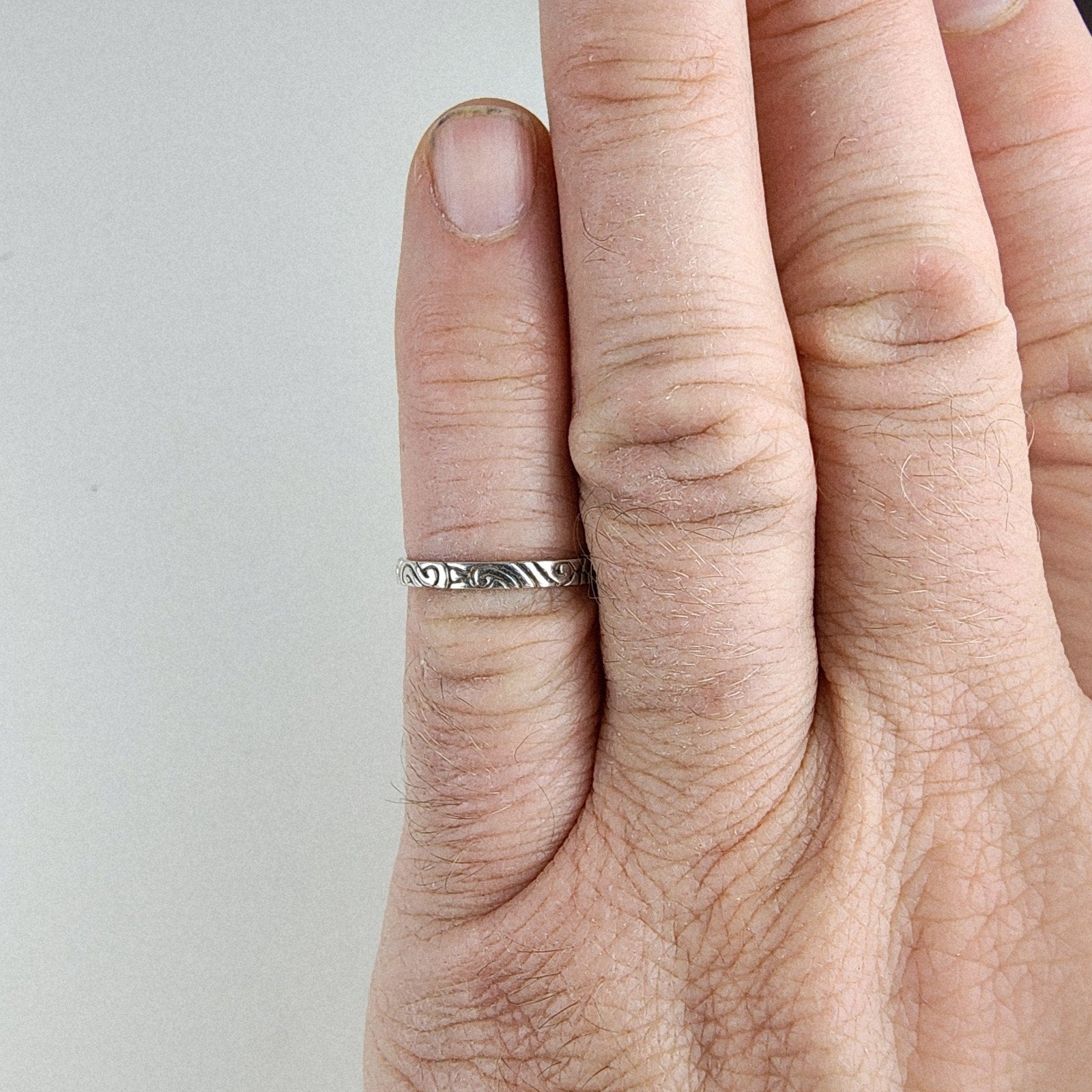 Textured Patterned Band Ring Size 7 1/2 Sterling Silver 925 Vintage