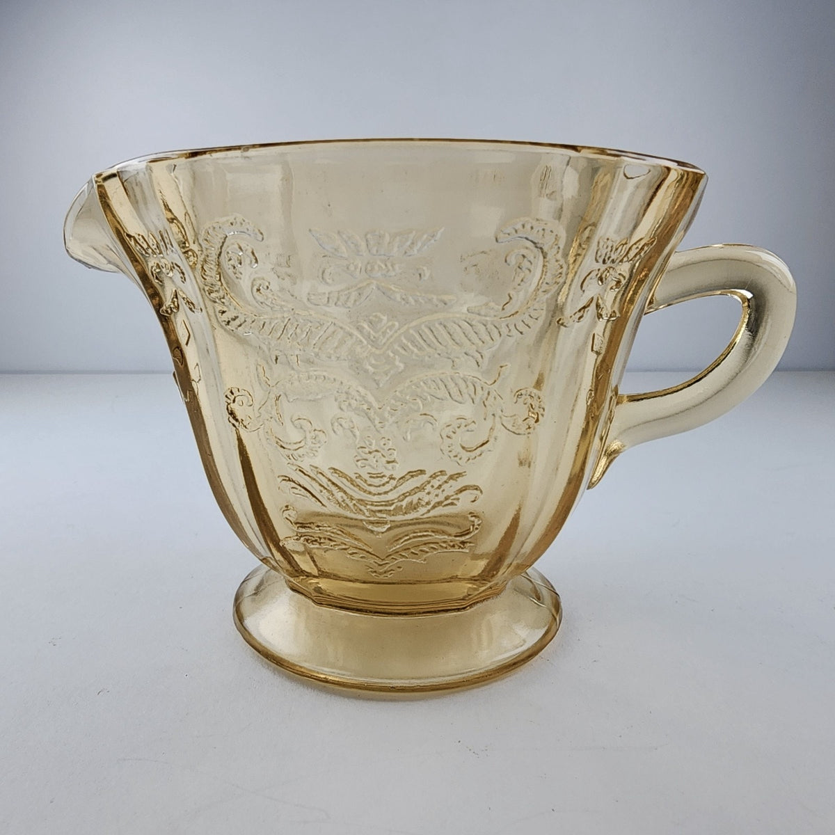 Federal Amber Yellow Madrid Coffee Creamer