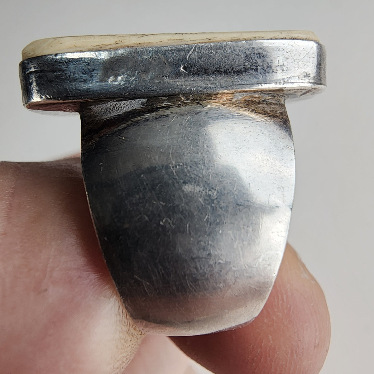 Vintage Tiger Resin Scrimshaw Ring Size 7 1/2 in Sterling Silver 925
