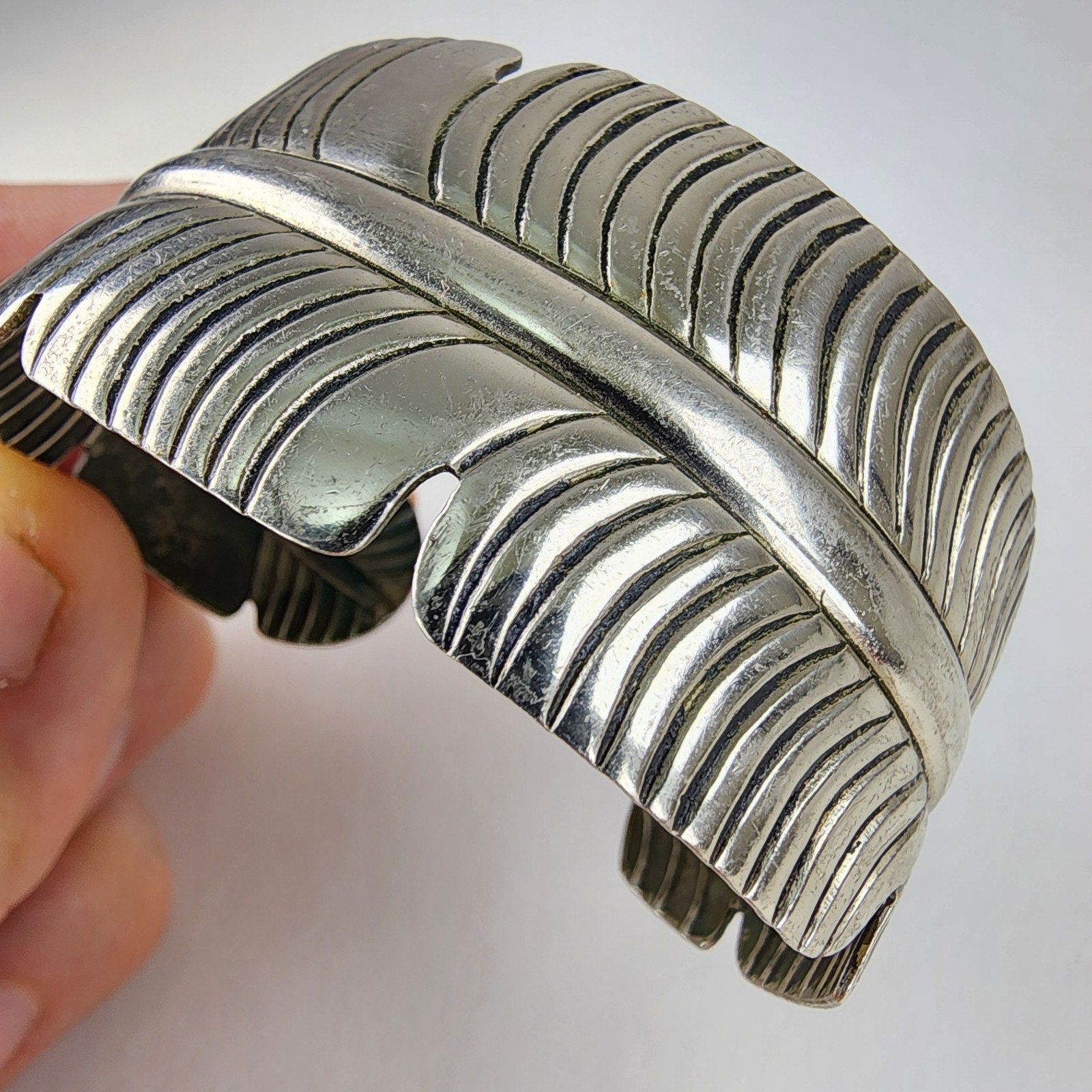 7 1/2" Feather Silver Plated Cuff Bracelet Vintage
