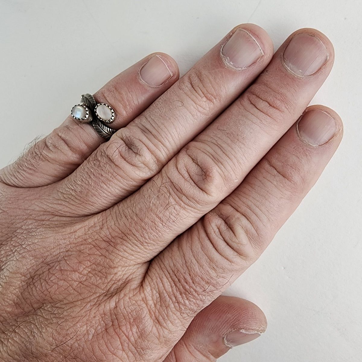 Running Bear Mother of Pearl Bypass Native Ring Size 4 1/2 Sterling Silver 925