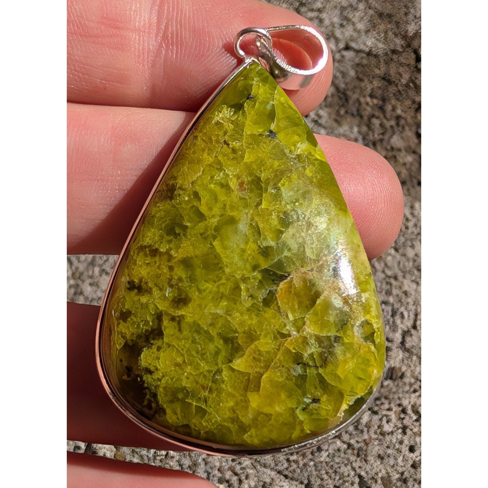 Peruvian GREEN OPAL Sterling Silver 925 Statement Pendant New 25g