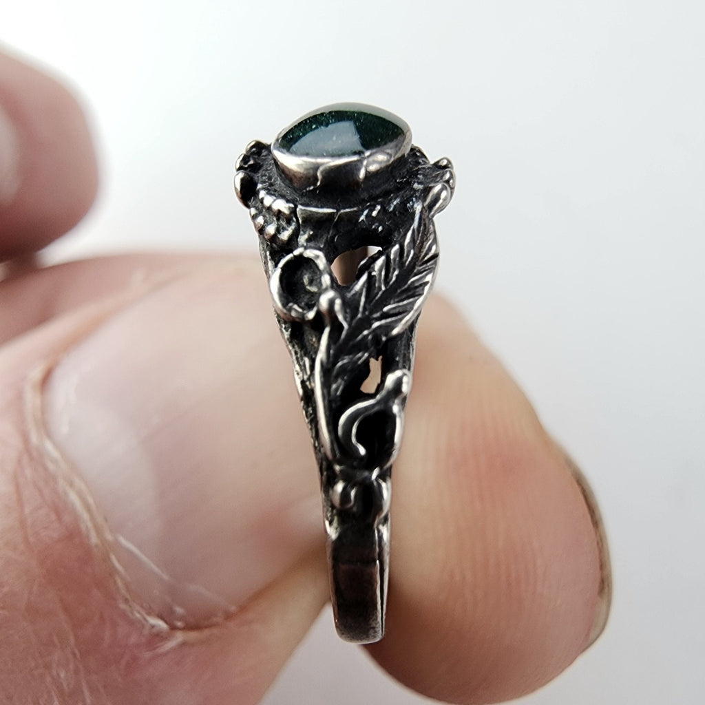Green Sparkle Enamel Ring Size 5 1/4 Sterling Silver 925 Vintage
