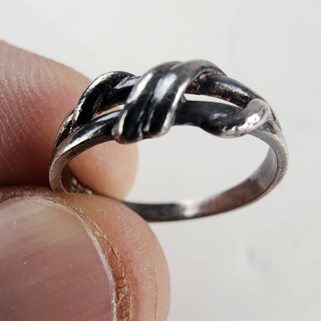 Vintage Braided Crossover Ring Size 5 1/2 in Sterling Silver 925