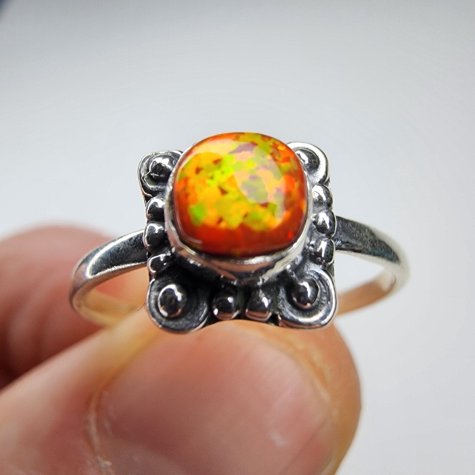 Sterling Silver 925 Orange Opal Southwestern Ring Size 8 1/2 New