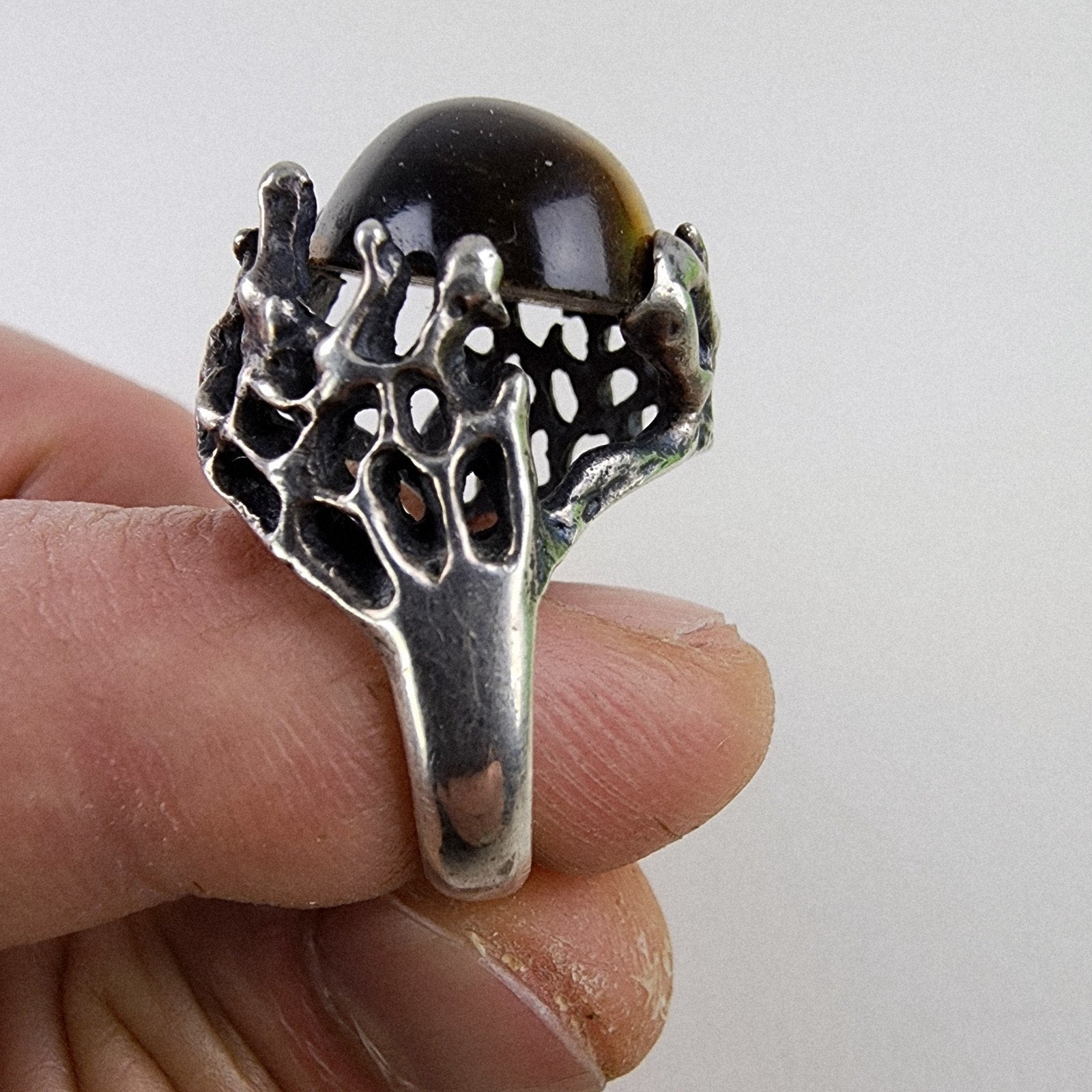 Brutalist Tigers Eye Cabochon Taxco Ring Size 8 by Mateo Sterling Silver 950 925