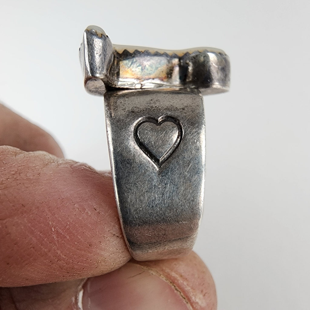 Native Mother of Pearl Bird Fetish Ring Size 9 1/2 Sterling Silver 925 Vintage