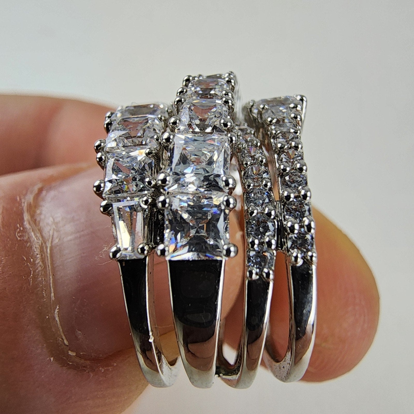Swarovski Crystal Crossover Band Ring Size 5 1/2 Sterling Silver 925 New