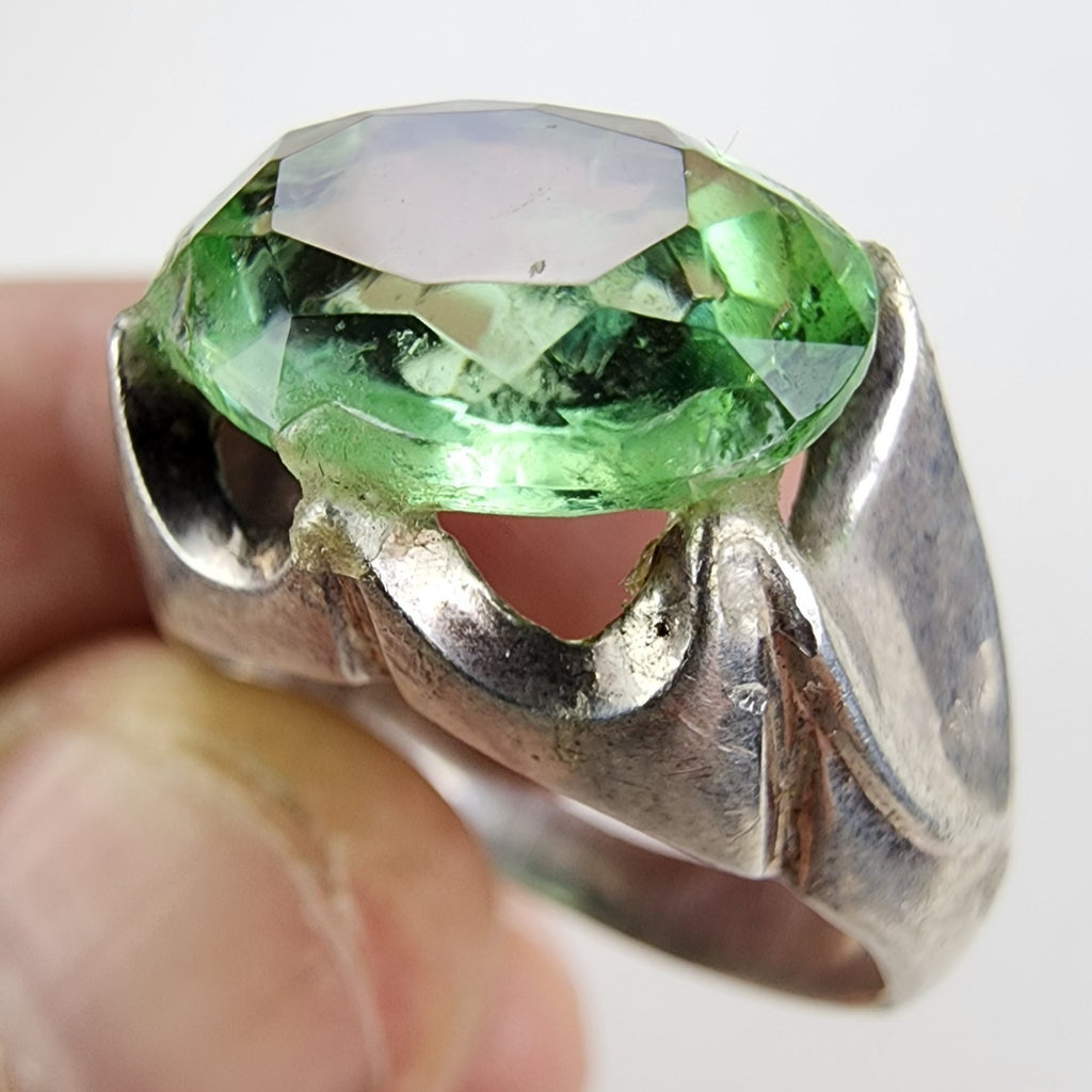 Prong Set Green Stone Ring Size 11 1/2 Sterling Silver 925 Vintage