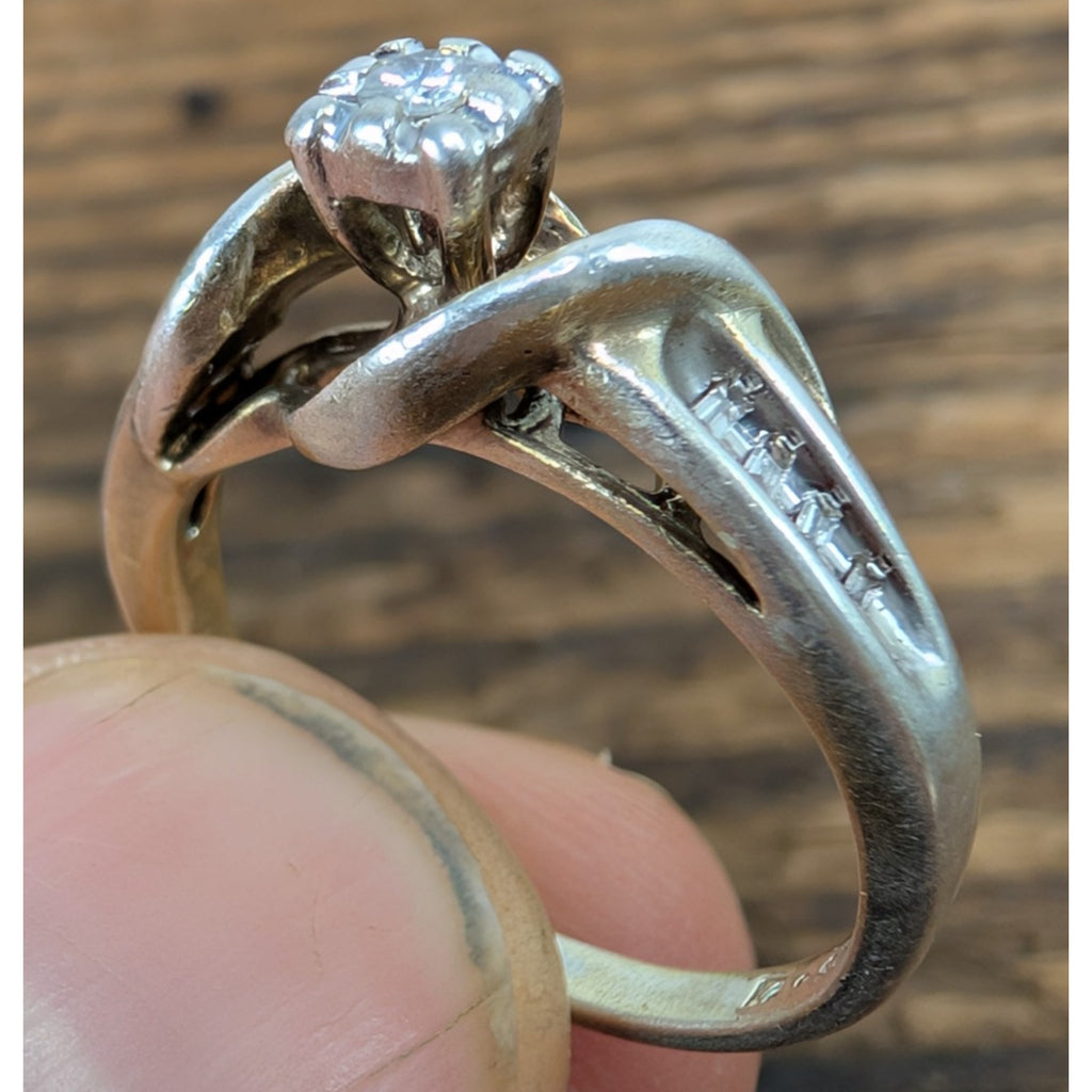 Vintage DIAMOMD Engagement Ring Sterling Silver 925 Size 6 1/2