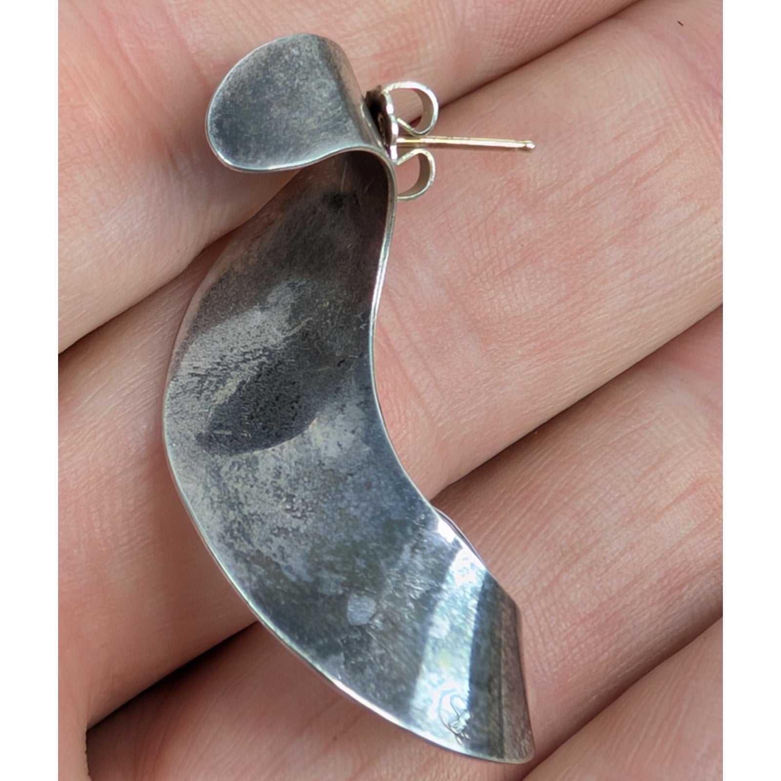 Modernist Sandra Baker Sterling Silver 925 Signed Earrings with 14K Gold Posts
