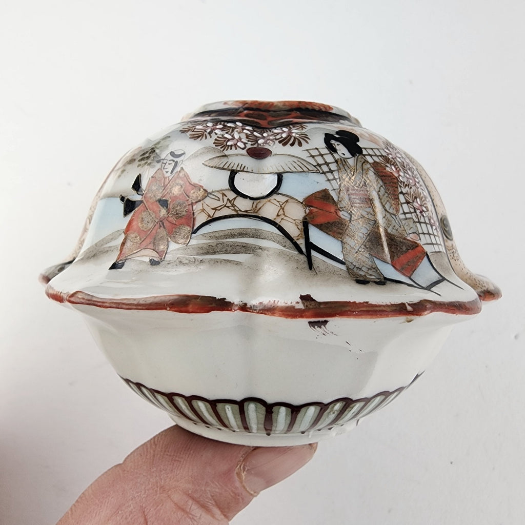 Meiji Period Japanese Imari Porcelain Hair Jar Receptacle Vintage