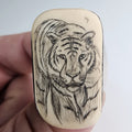 Vintage Tiger Resin Scrimshaw Ring Size 7 1/2 in Sterling Silver 925
