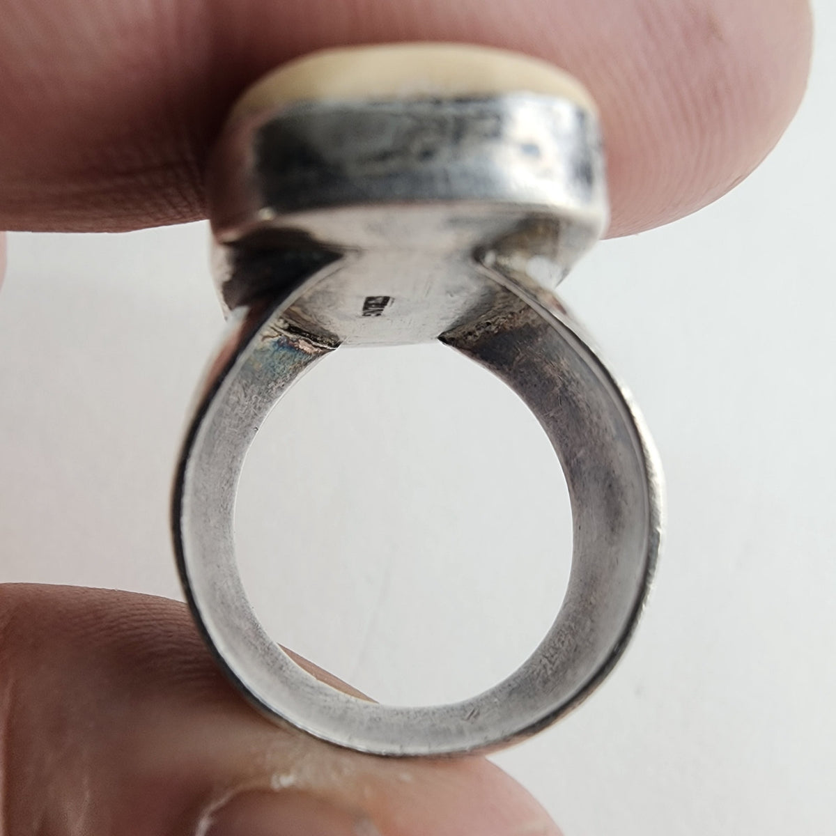 Vintage Tiger Resin Scrimshaw Ring Size 7 1/2 in Sterling Silver 925