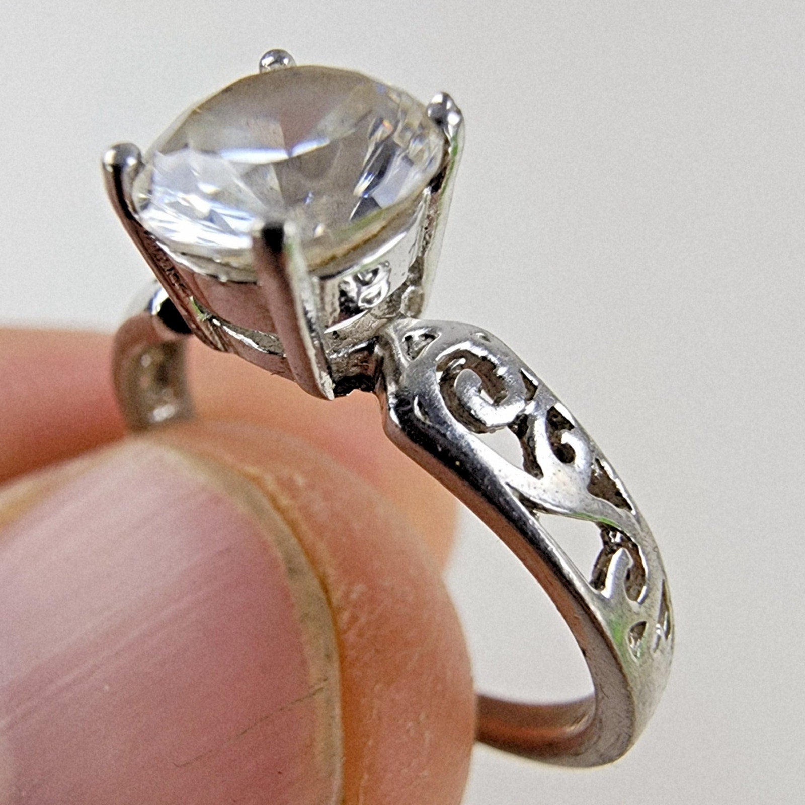 Solitaire Filigree Scrollwork Ring Size 8 Sterling Silver 925 Vintage