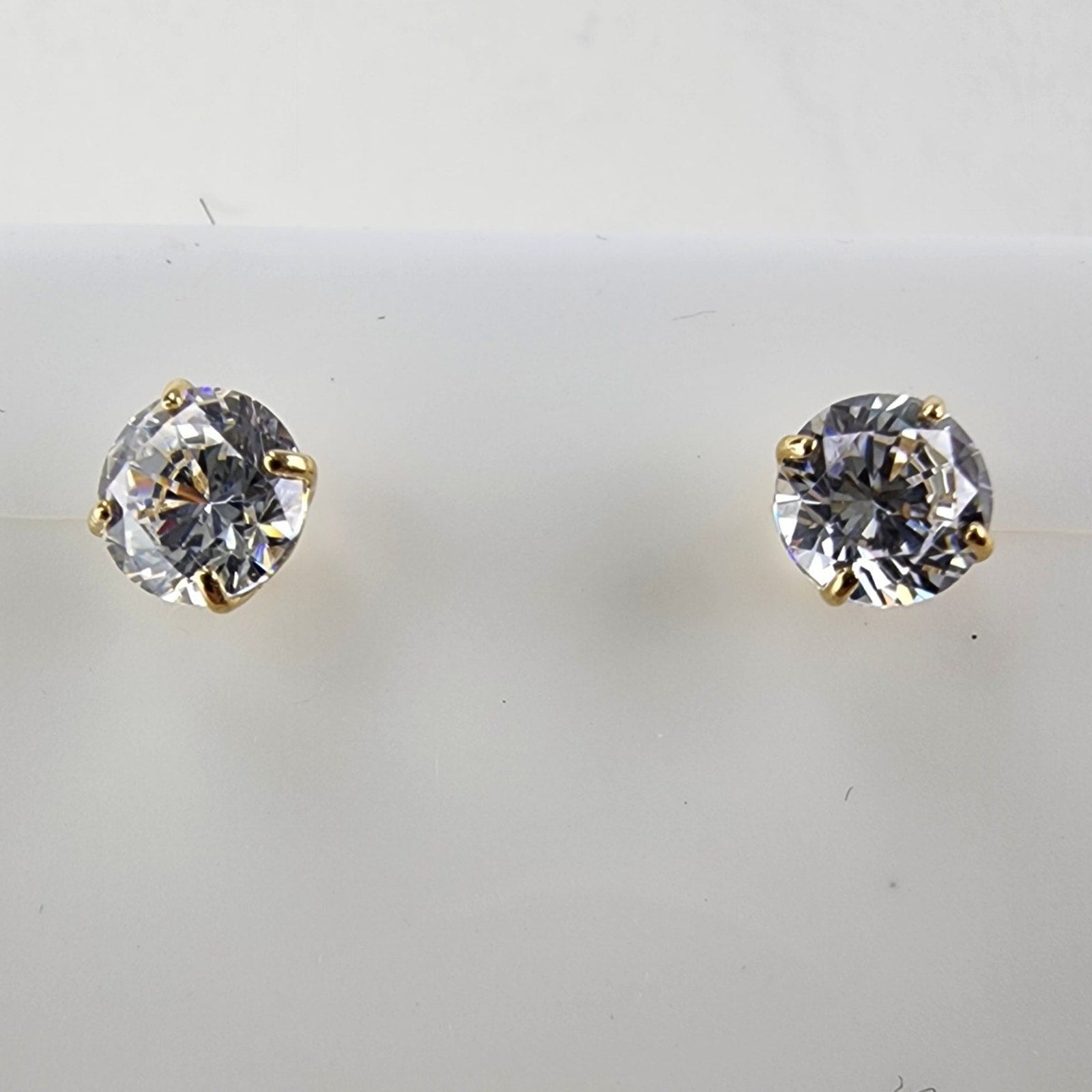 14K Yellow Gold Clear Spinel Solitaire Stud Earrings New