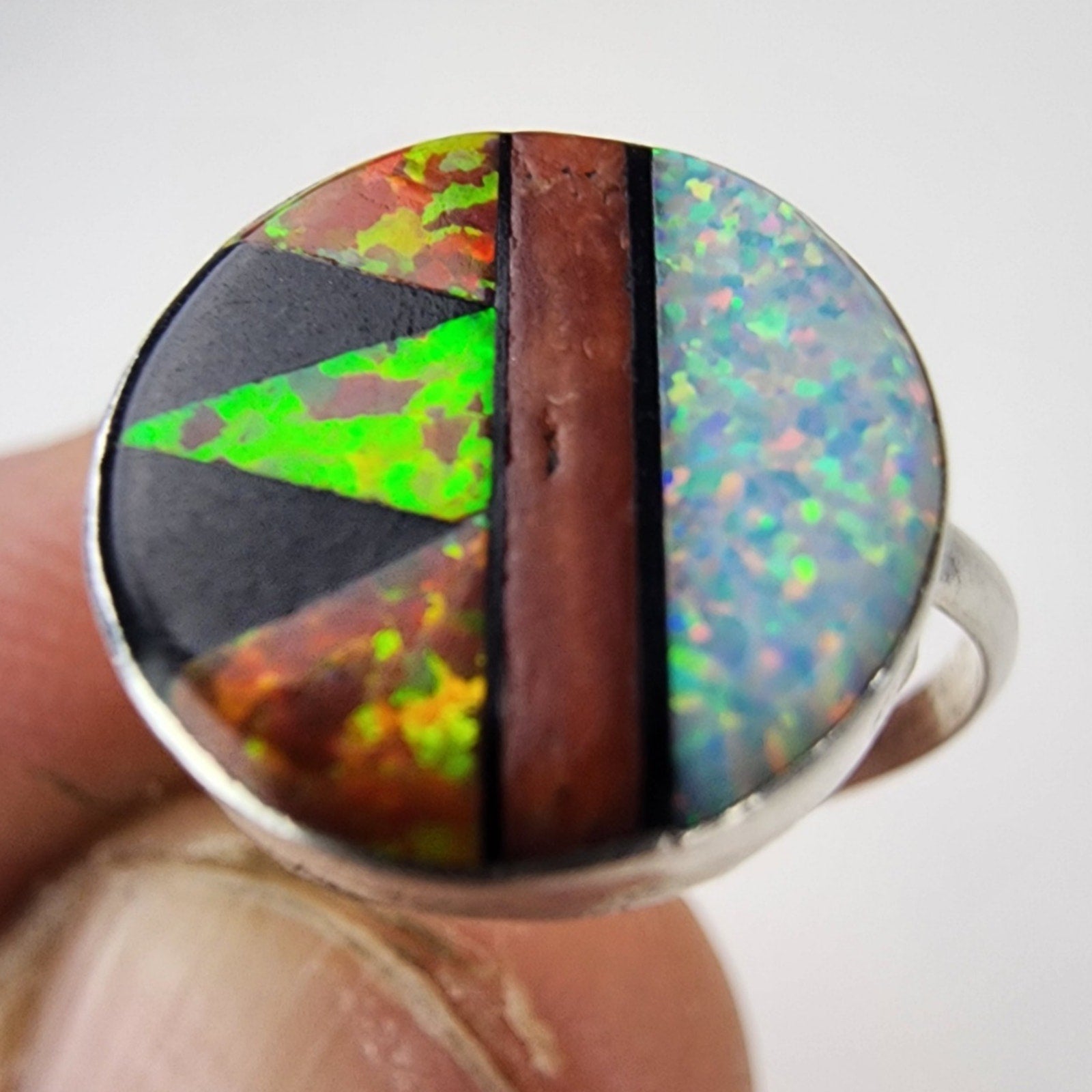 Opal Inlay Southwestern Ring Size 5 Sterling Silver 925 Black Onyx Vintage
