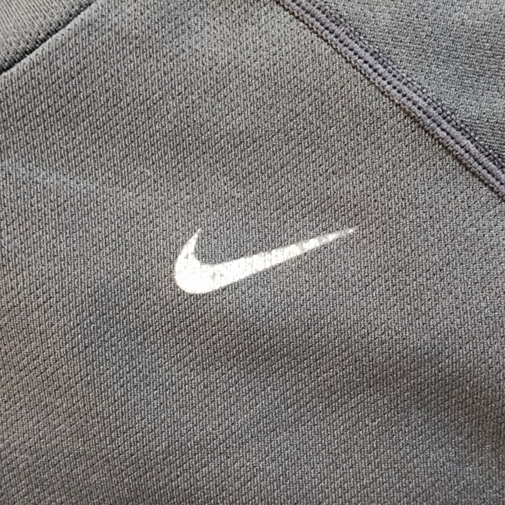 Large Nike Running Dri-Fit T-Shirt Black Vintage Mens Active Wear Short Sleeve