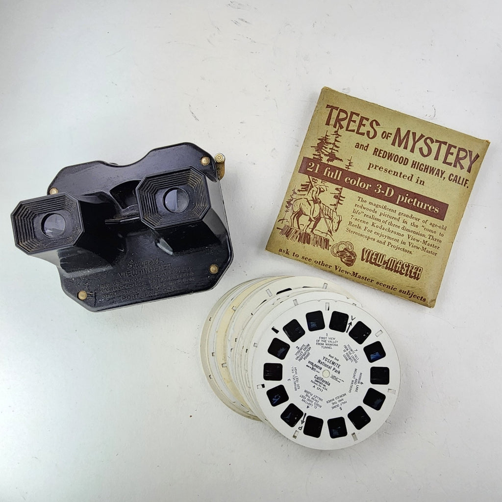 Vintage View Master Stereoscope Bakelite MCM Picture Viewer with Reels