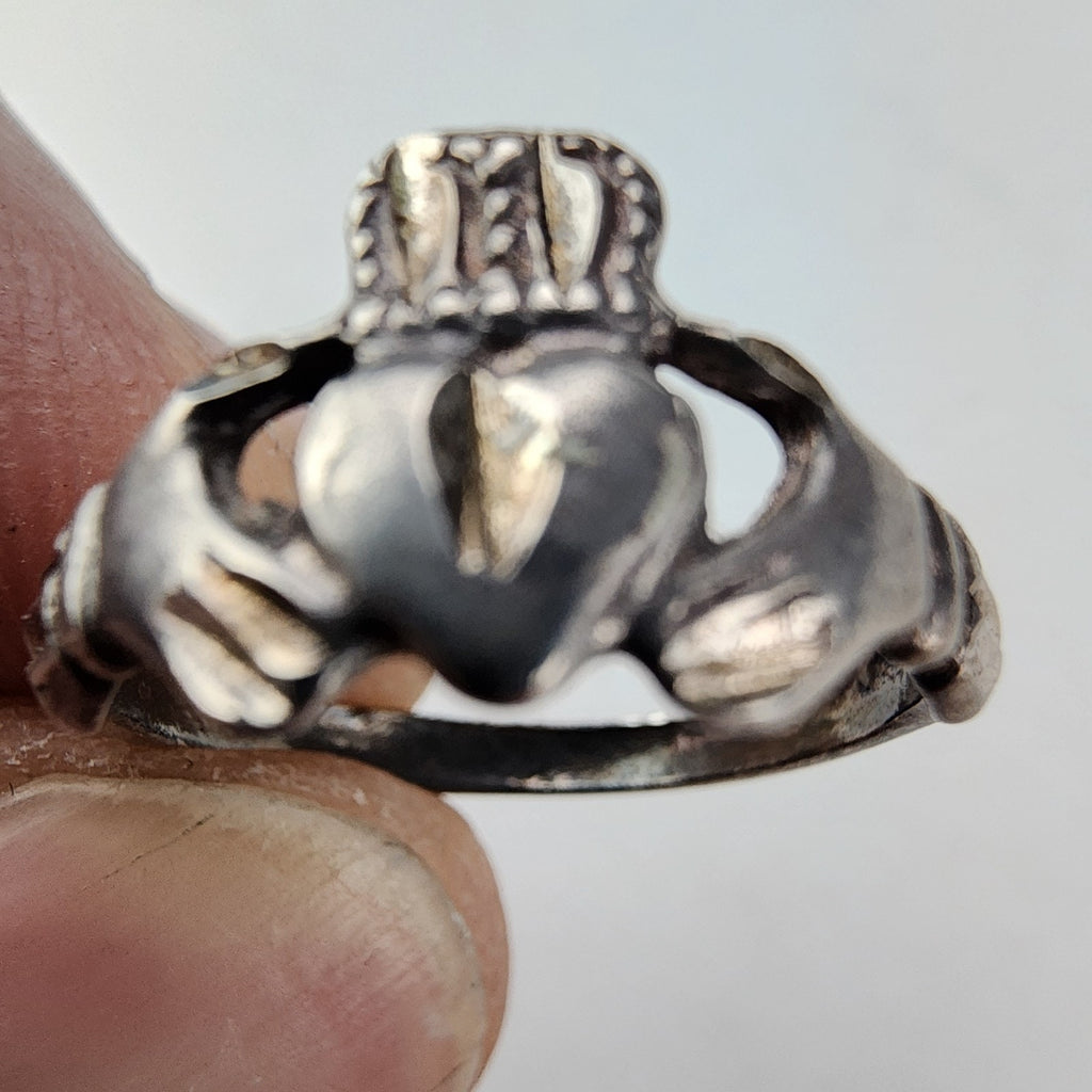 Irish Diamond Cut Claddagh Ring Size 5 Sterling Silver 925 Vintage