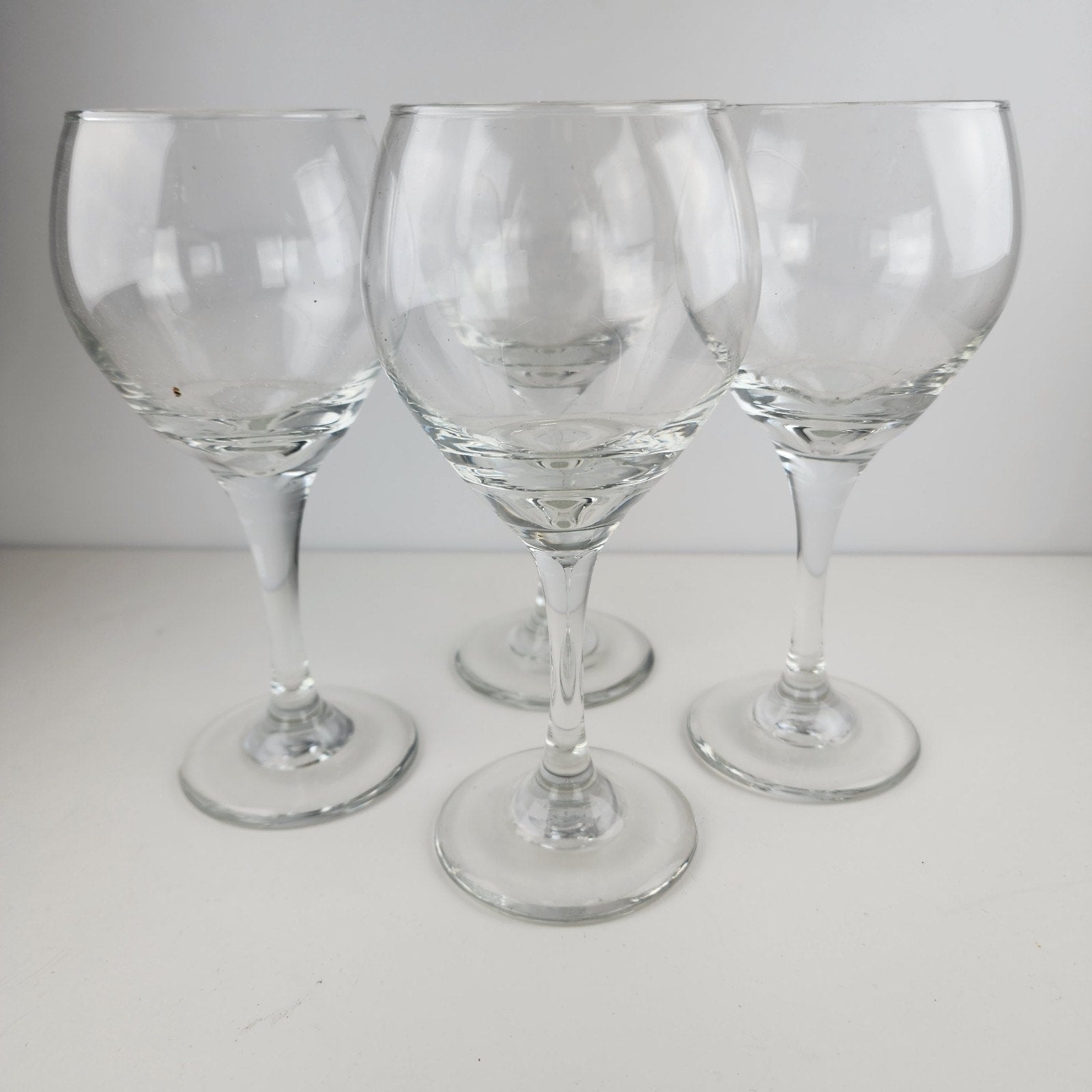 7" Clear Glass Stemware Wine Glasses Set of 4