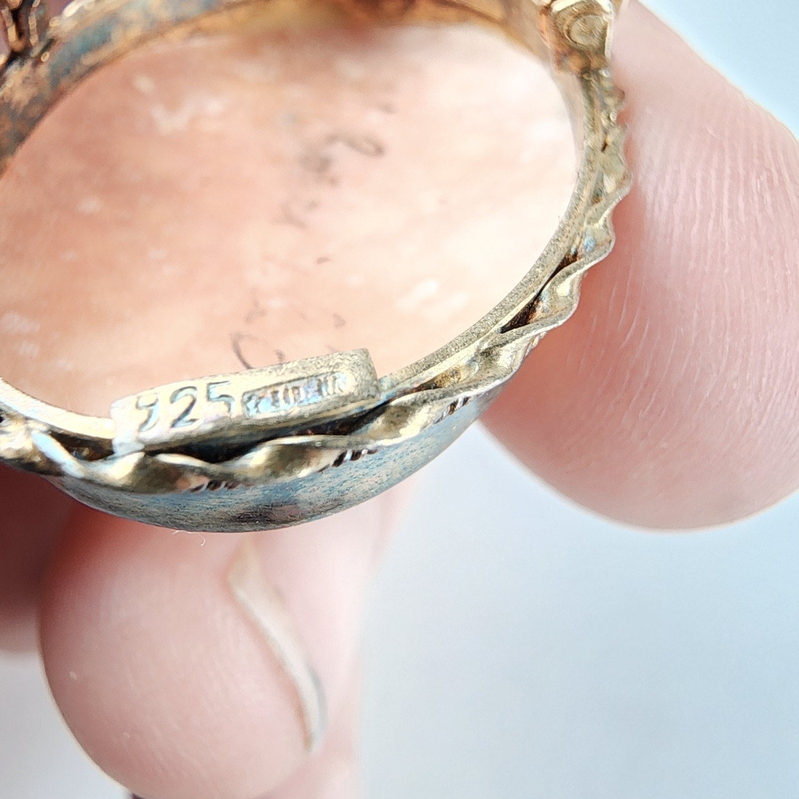 Carved Shell Cameo Pendant Brooch Sterling Silver 925 with Gold Finish