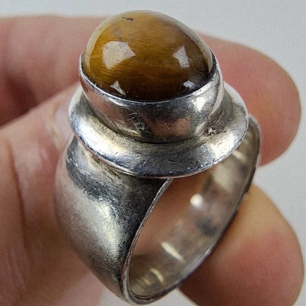 Tigers Eye Cabochon Ring Size 8 1/2 Sterling Silver 925 Vintage Southwestern