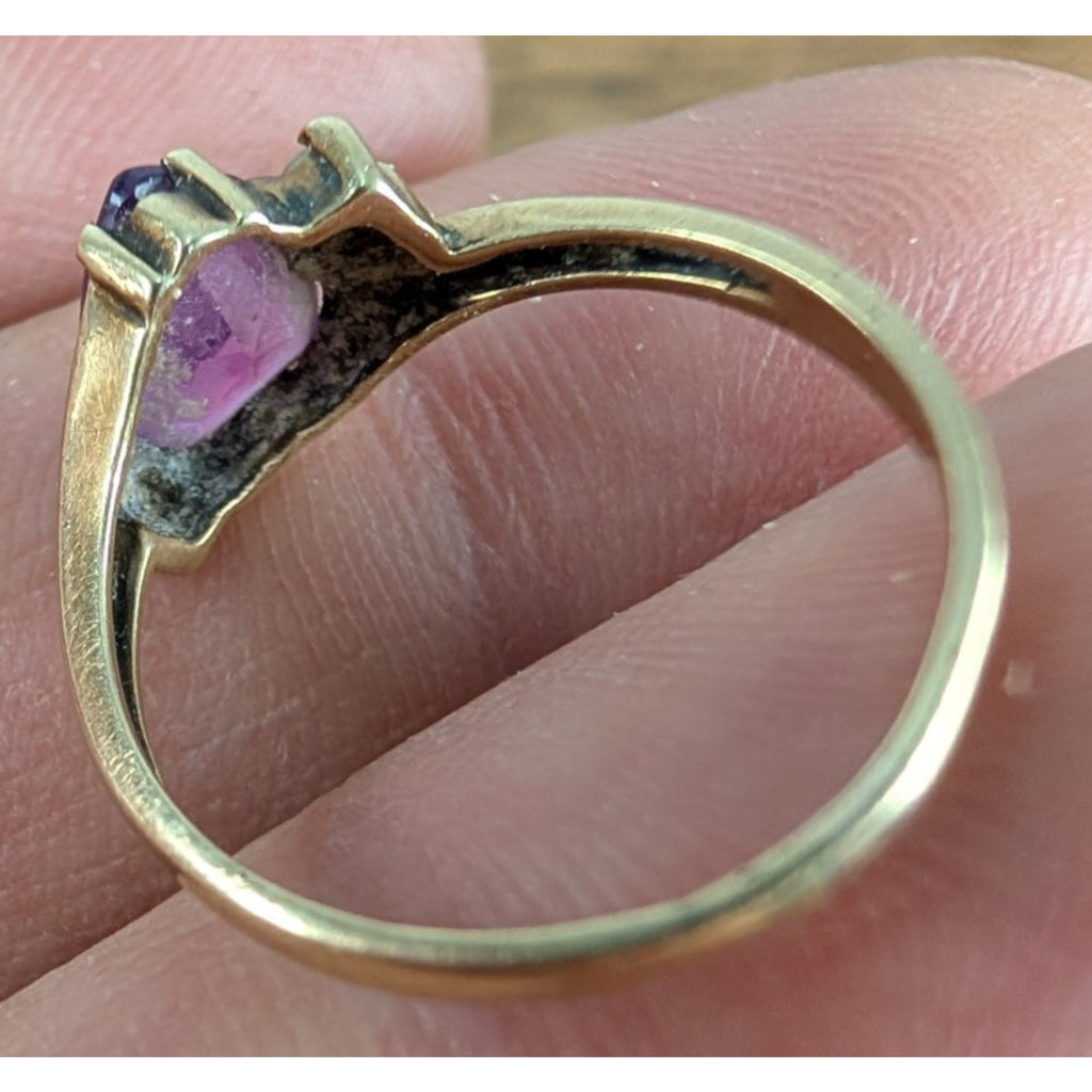 10K Yellow Gold Purple Sapphinre & White Spinel Ring Size 6 Weight 1.77g