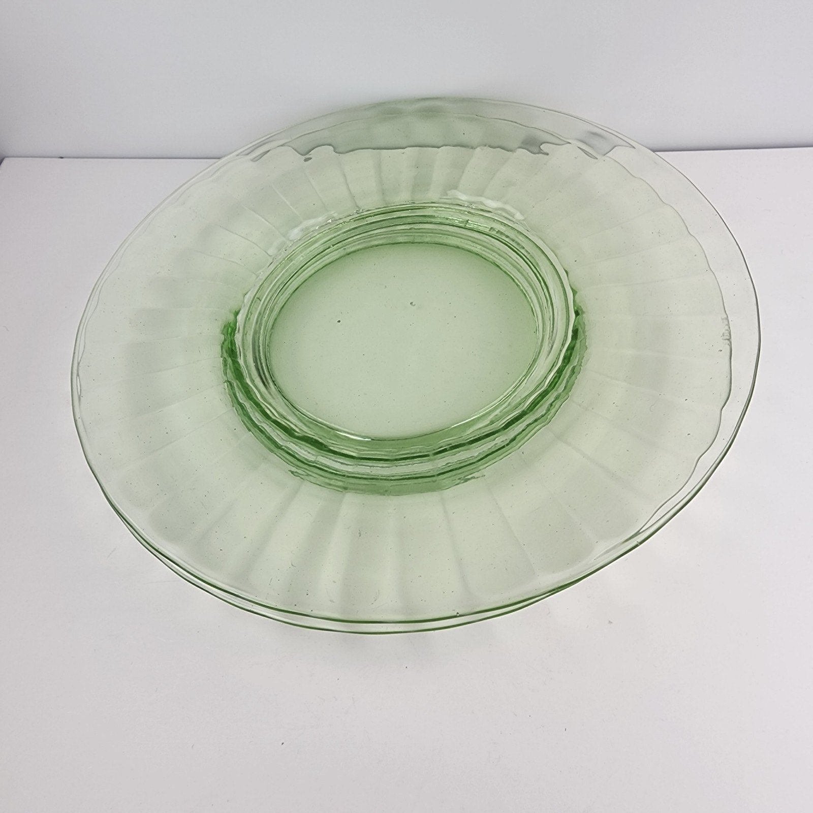8" UV Glow Uranium Glass Plate with Gold Lip Vintage