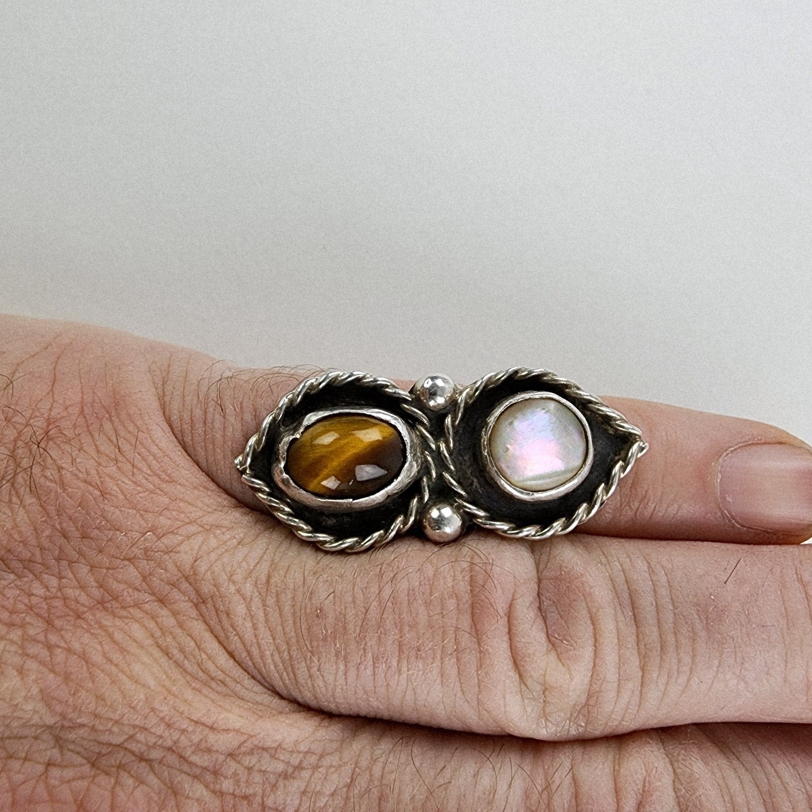 Tigers Eye Mother of Pearl Mexico Ring Size 7 3/4 Sterling Silver 925 Vintage
