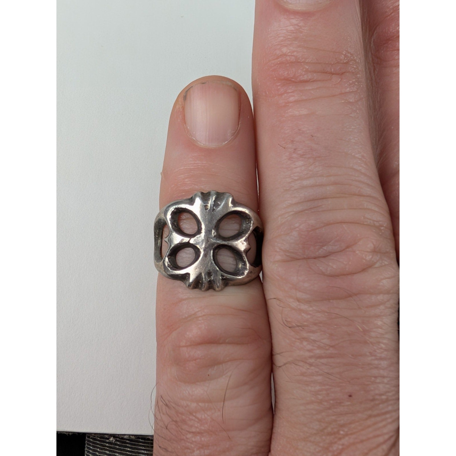 Old Pawn Native Navajo Sterling Silver 925 Sand Cast Ring Size 4 1/2