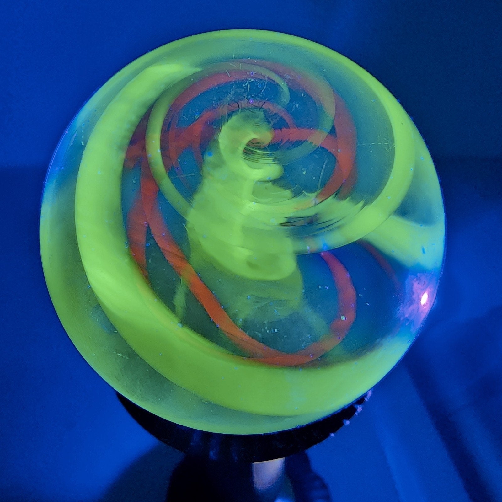 43mm UV Green Double Twist Spiral Borosilicate Marble Signed Eddie Seese 2015