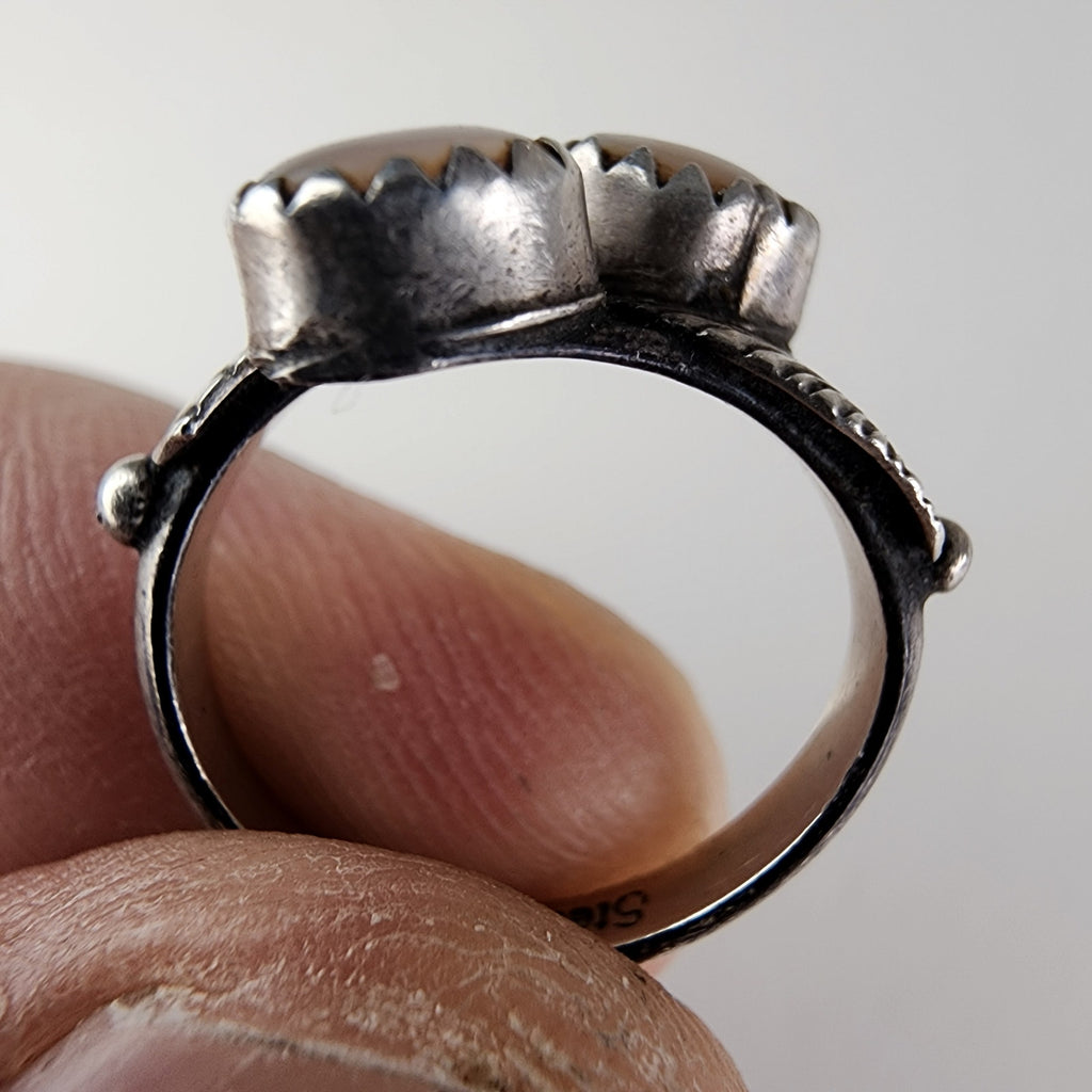 Running Bear Mother of Pearl Bypass Native Ring Size 4 1/2 Sterling Silver 925