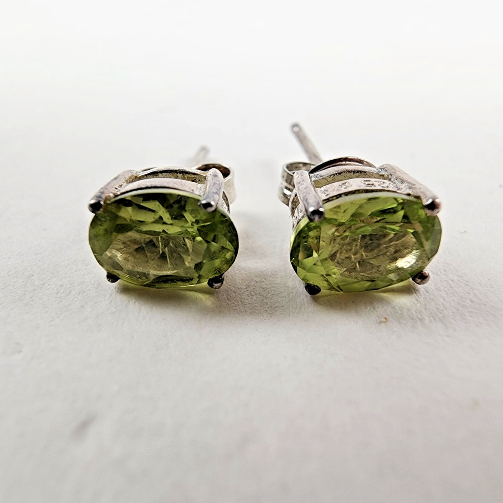 Oval Peridot Birthstone Sterling Silver 925 Stud Earrings Vintage Gemstone