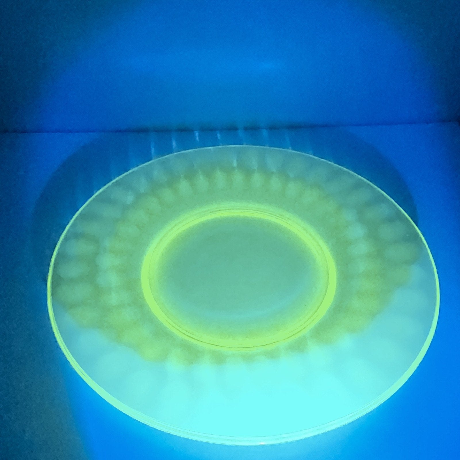 8" Federal Glass UV Uranium Glow Glass Salad Plate Vintage Green