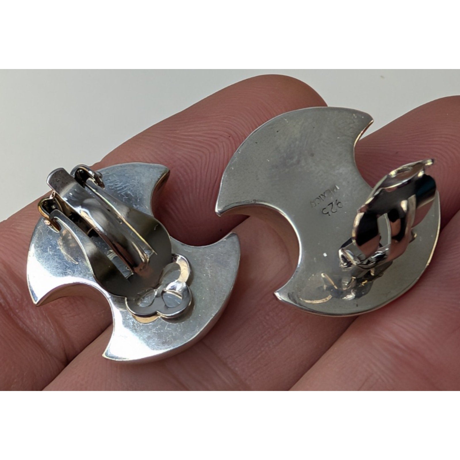 Modernist Scalloped Mexico  Sterling Silver 925 Clip On Earrings 13g