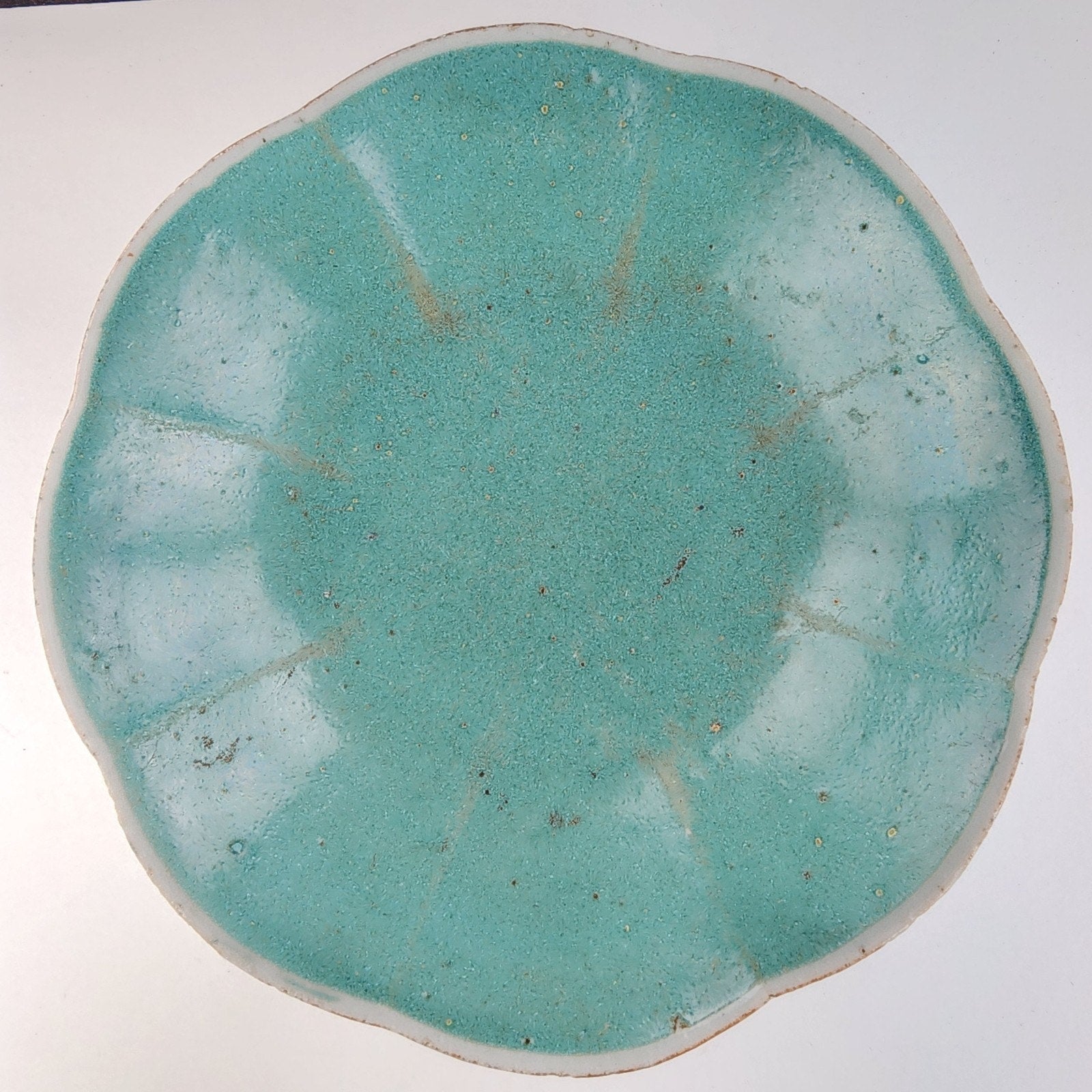 19th C Chinese Famille Rose Scalloped Turquoise 8" Porcelain Bowl Qing Dynasty
