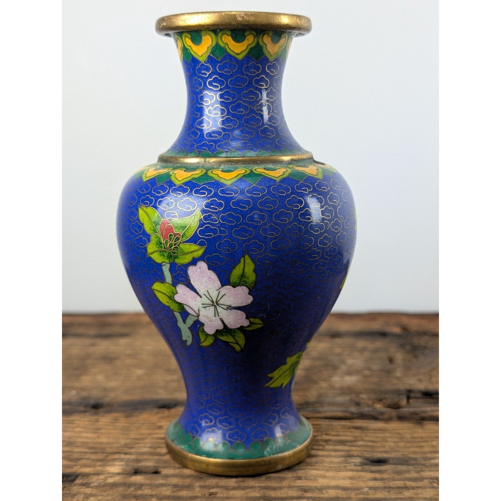 Vintage Chinese Cloisonne Vase 6" with Floral Decoration