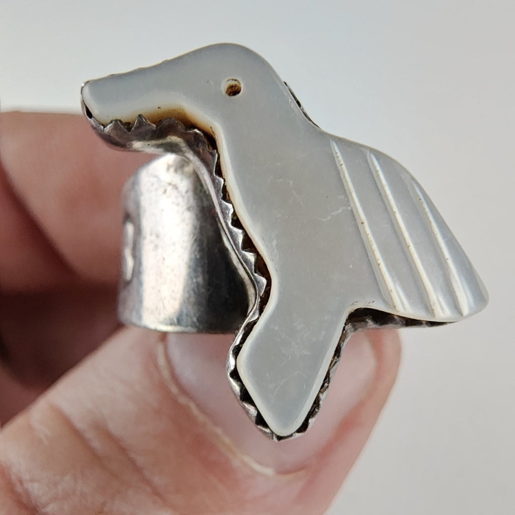 Native Mother of Pearl Bird Fetish Ring Size 9 1/2 Sterling Silver 925 Vintage