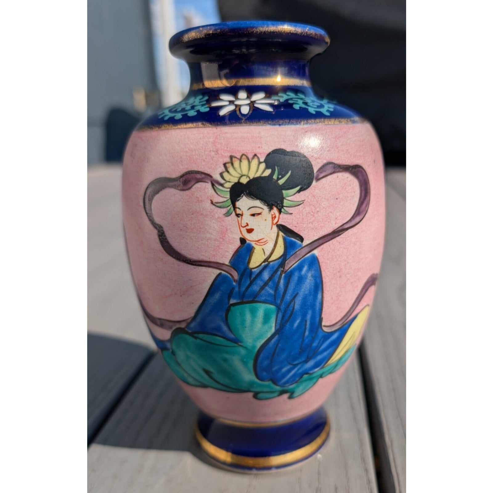 SATSUMA Geisha Vase Hand Painted Gilded Porcelain Cobalt Blue