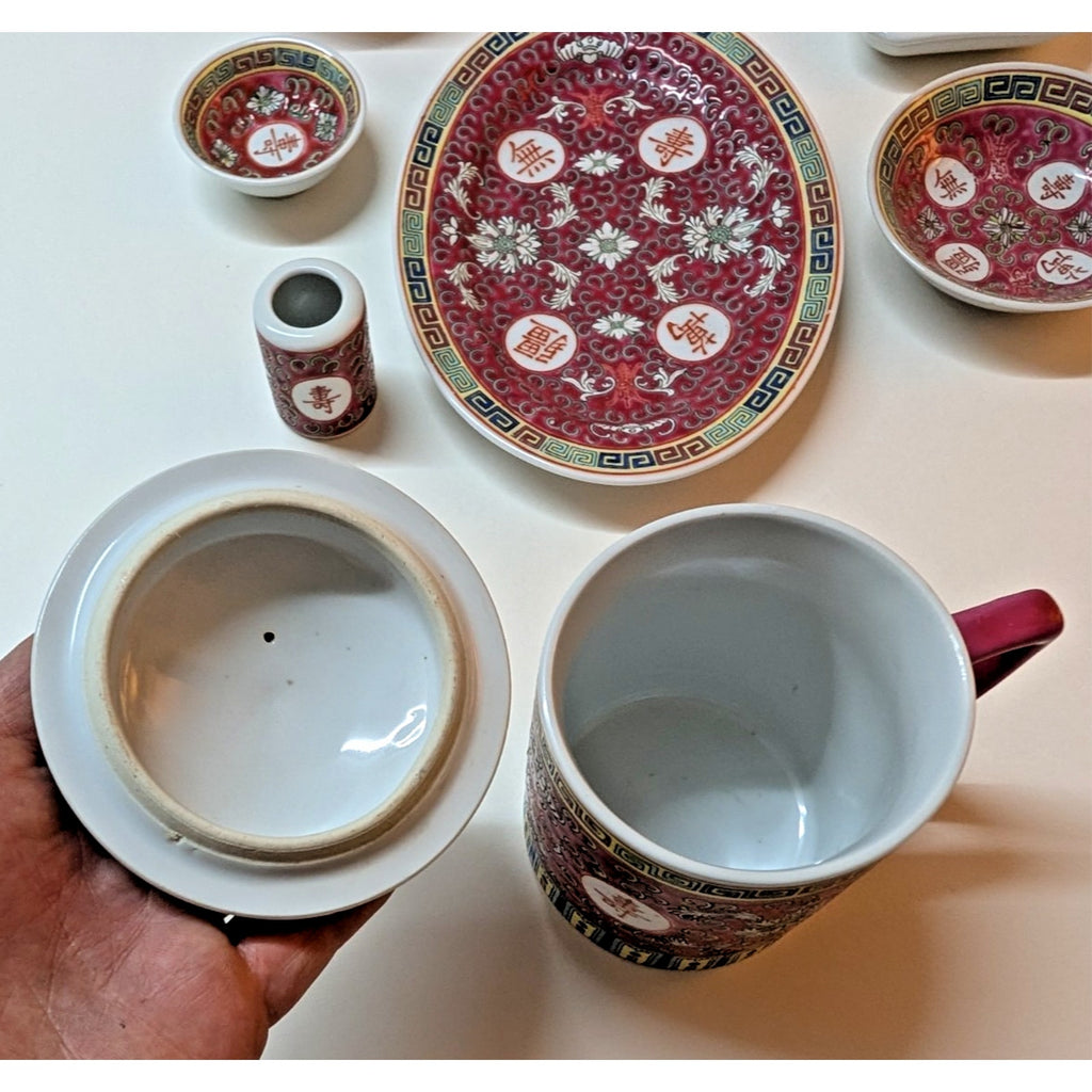 Chinese Famille Rose Mun Shou Porcelain Longevity 7 Piece Vanity Set MCM
