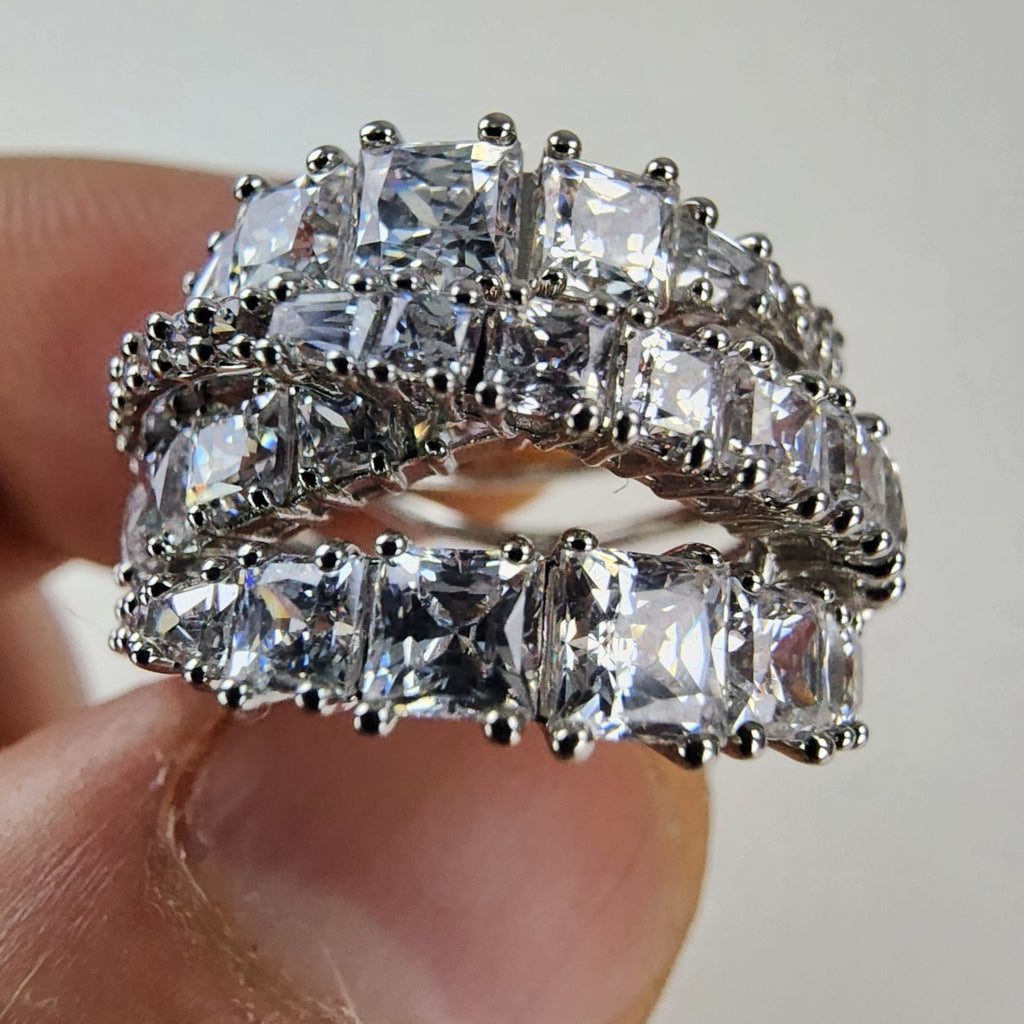 Swarovski Crystal Crossover Band Ring Size 5 1/2 Sterling Silver 925 New