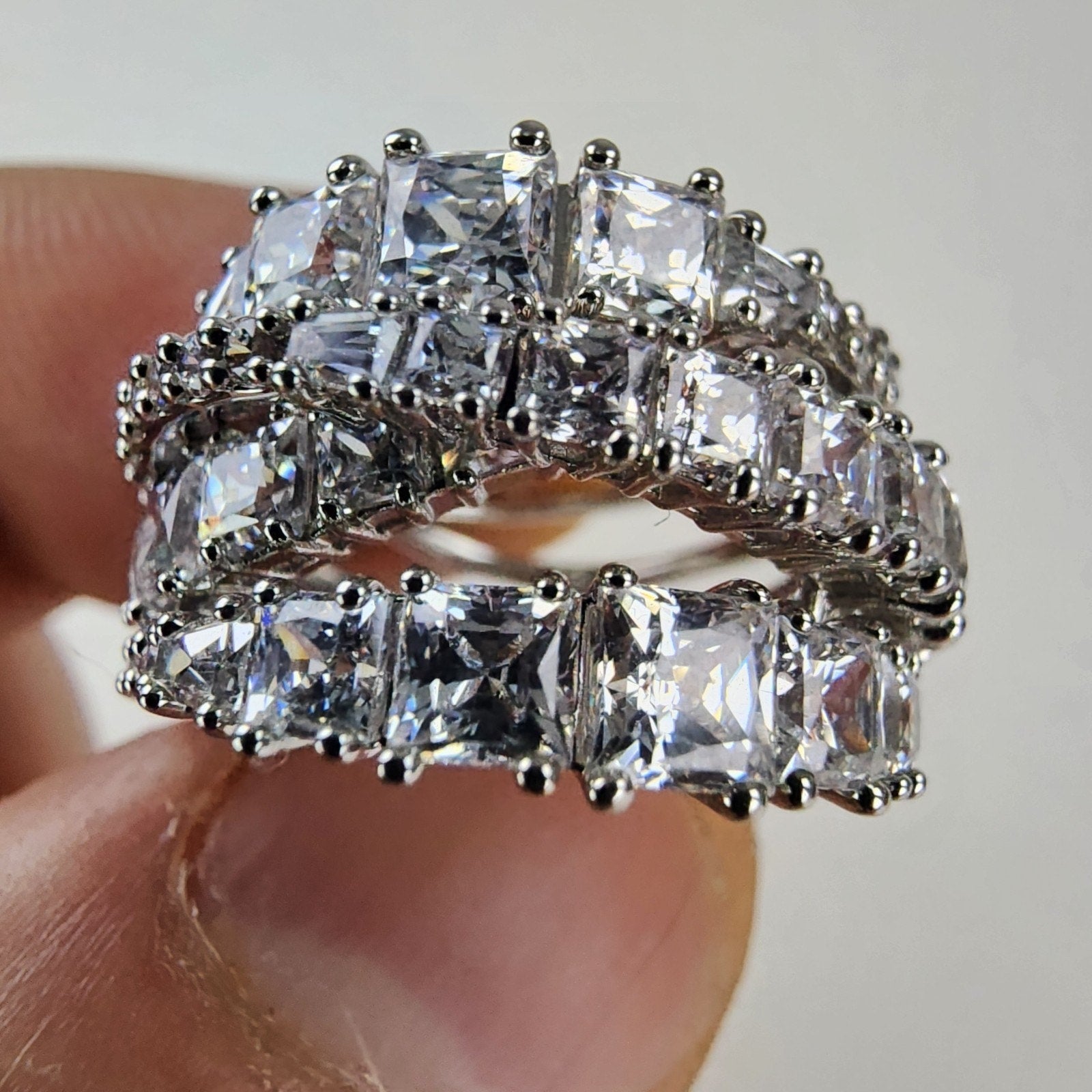 Swarovski Crystal Crossover Band Ring Size 5 1/2 Sterling Silver 925 New