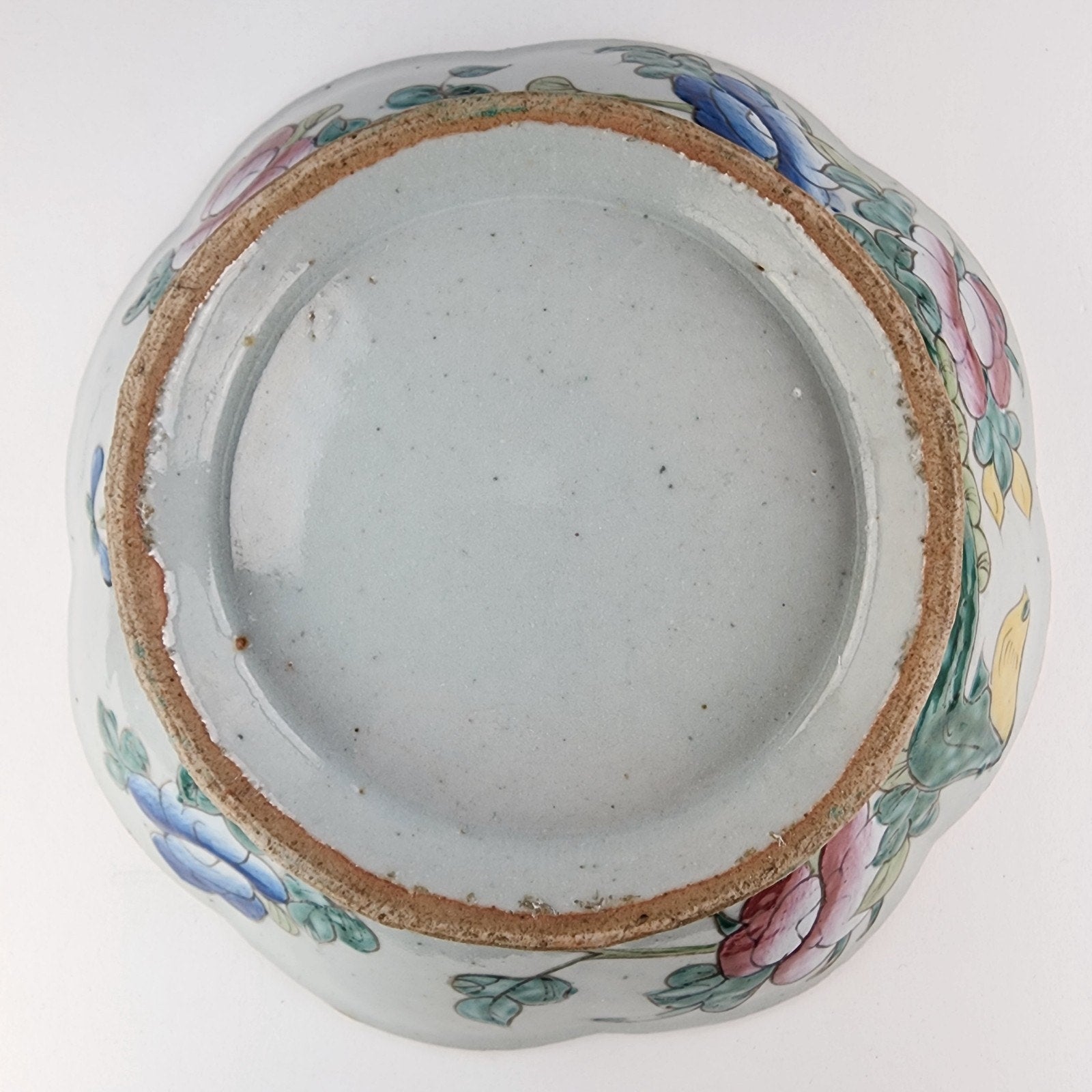 19th C Chinese Famille Rose Scalloped Turquoise 8" Porcelain Bowl Qing Dynasty